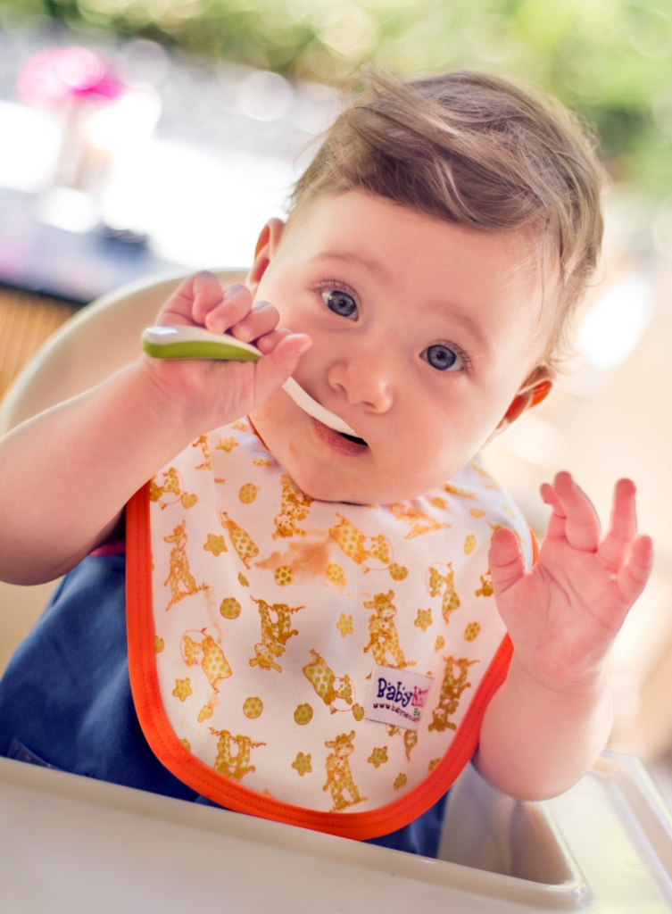 BabyNEO Organik Pamuk Sızdırmaz Mama Önlüğü Zürafa