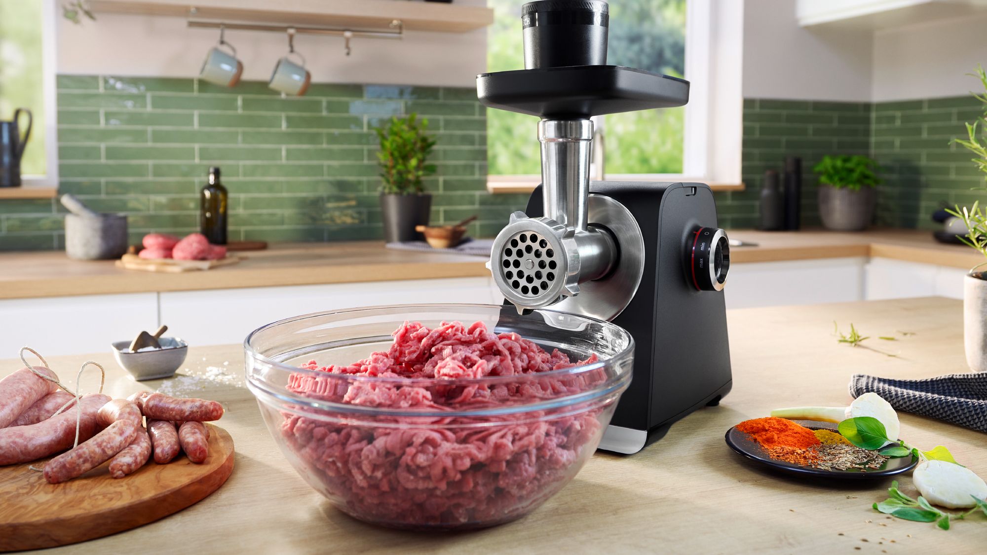 Bosch MFWS682B Kıyma Makinesi 2100 W