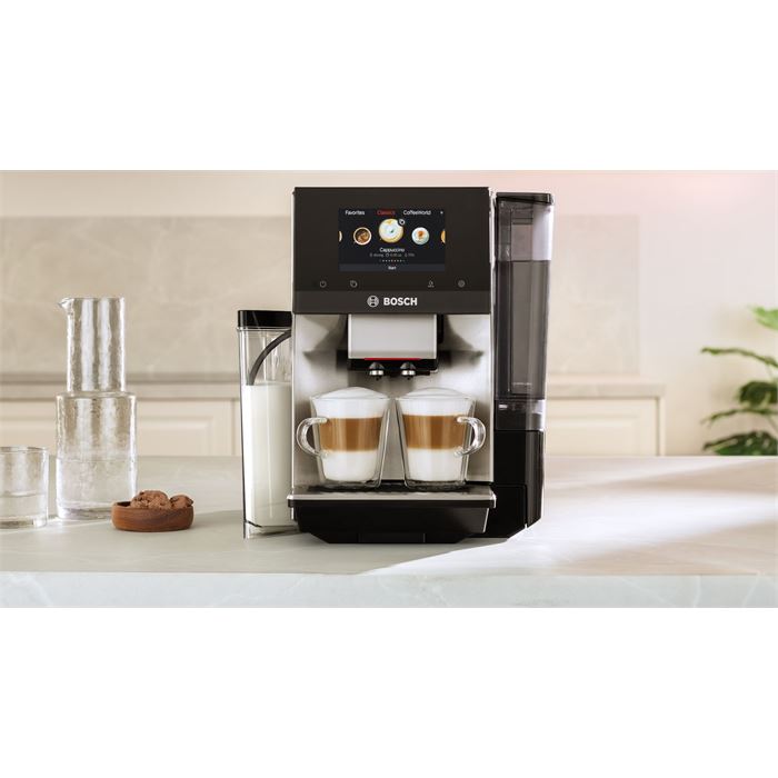 Bosch Serie 8 TQE80703 Tam Otomatik Espresso Makinesi